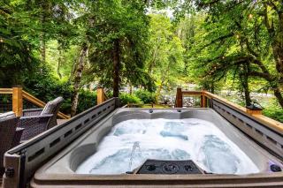 NWPADS-Verlot River Cabin - Hot Tub-Firepit-Beach - Granite Falls - 8