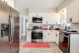 Updated Piedmont Heights Apt - 5 Mi to Dtwn ATL! - 9