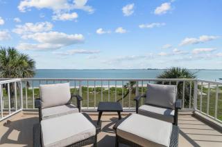 Lighthouse Point 325 - 8