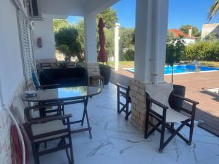 Villa Askamnia and Suites - Nikiti - 8