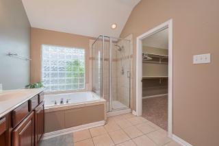 Peaceful Exec Home w Office Near Everything - Conroe - 3