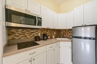 Exclusive 10,000 Islands Access: Naples Condo - 9