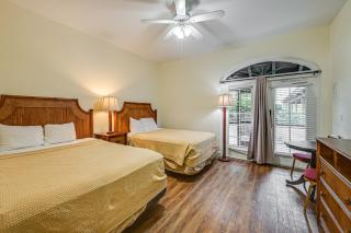 Resort-Style Naples Retreat with Marina Access! - 5