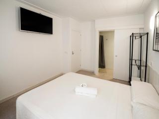 L'Hostalet GuestHouse - 5