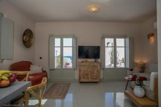 Superior Santorini Villa 2 Bedroom Villa Private Jetted Pool Amazing Sea And Sunset Views Finikia - Ia - 1