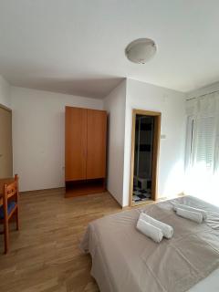 Sara Apartments - Makarska - 4