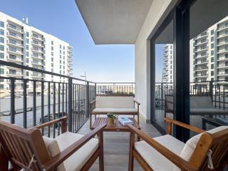 Perfect Studio for Families next to Ferrari World, Sea World, Warner Bros World & Yas Mall - Abu Dhabi - 2