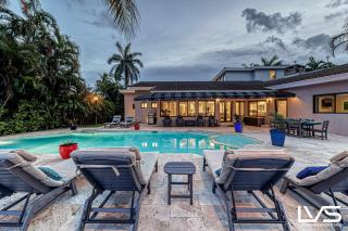Villa Marea - Heated Pool Spa & Water Views - 8