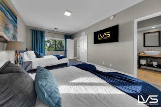 Villa Marea - Heated Pool Spa & Water Views - 1