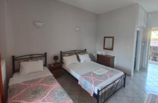 Kakovatos Guest Rooms - Kakovatos - 5