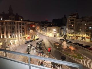 La Dolce Casa & City Center I Balcony I Netflix - 7