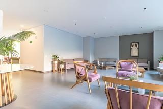 Class Suites 202 - Colorful with Pool and gym - 1