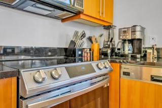 2 Bedroom OR King Studio Suites Four Seasons Hotel Miami Free Wi-Fi & Free Parking - Miami - 2