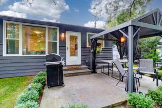 The Cozy Shore Cottage - Large - 8