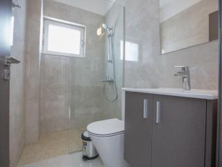 Villa Olive Sun, Beautiful, Contemporary 3Bdr Villa With Private Pool, Short Walk To Beach - Protaras - 3