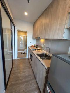 Modiz Modiza Sukhumvit R1 - 8