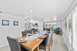 Island Sol - Private Pool, Pet Friendly next to Siesta Village and Siesta Beach - Sarasota - 2