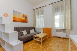 AK57 Central Apartment - 3