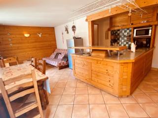 Appartement 3 pièces avec balcon et Wifi au centre de La Clusaz - FR-1-459-20 - 4