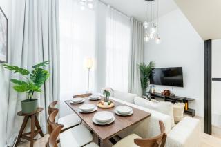 New Central Loft Apartment by Rentero - 9