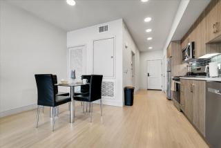Global Luxury Suites near Liberty Station - San Diego - 9