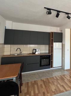 Rudi's Apartament - Pristina - 6