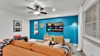 2Bed Apartment in Downtown Austin - Close to UT, ACL, 6th, Lake & More - 9