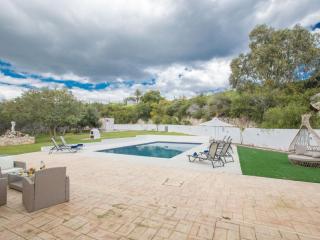 Villa Konnos View, Stunning 6Bdr Villa With Private Pool, Close To Konnos Beach - 8