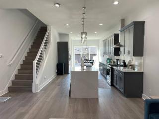 Luxury 4 Bedroom 5 Bath Townhome Downtown Indpls 2226 - 5