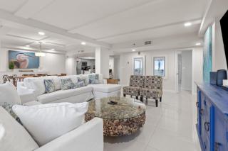 Beachy Vibes at Solare Tower - 3