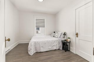 Moncton 3BR Gem | Near Downtown | Wi-Fi & Free Parking - 4