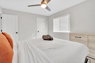 Stylish Arvada Duplex 10 Min to Olde Town and Denver - 1