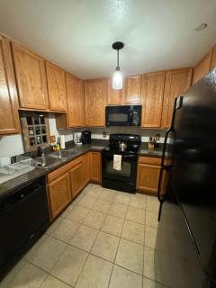 3BR Mountain Condo Pet Friendly - 7