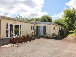 Brookfield Lodge - Burstock - 0