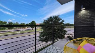 Cozy 1B1B with Pool, Parking, WiFi, Gym 30mnts from Austin - 3