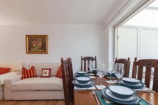 Spacious Bungalow with Parking & Garden, Only 15 Minutes from Oxford City Centre - Wheatley - 0