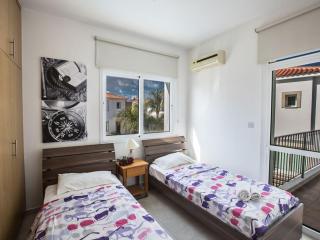Villa Mesogi, Modern 3Bdr Protaras Villa, Close To Fig Tree Bay Beach - Protaras - 1