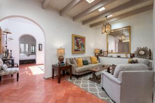 Casa Jari, 2BR Centro Home with Rooftop Terrace - San Miguel de Allende - 5