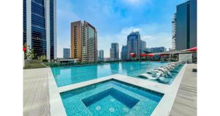 Stylish Studio - 5-min walk Burj Khalifa & Dubai Mall - 5