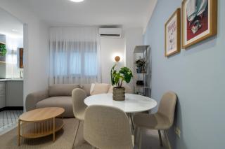 Perfect City Base - Steps from Piata Universitatii - 4
