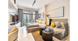 Stylish Studio - 5-min walk Burj Khalifa & Dubai Mall - 9