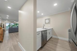 Sanibel Surfside 124 - 4