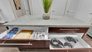 LUX 1B1B with Parking, Pool, Gym, Private Patio near Austin - 9