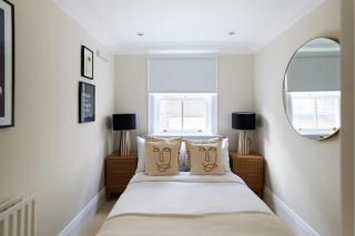 The South Kensington Wonder - Trendy 3BDR House with Garden - London - 6