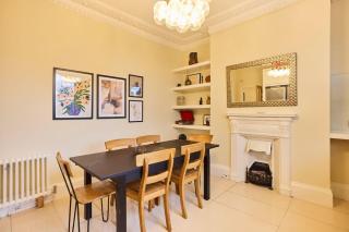 The Peckham Hideaway - Bright 3BDR Flat - 8