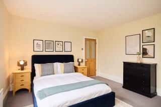 The Peckham Hideaway - Bright 3BDR Flat - 3