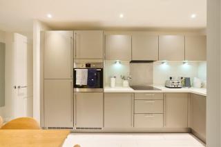 The River Lea Escape - Charming & Bright 2BDR Flat - 9