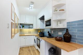 The Goodge Street Place - Bright 2BDR Flat - London - 3