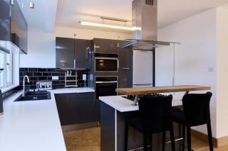The Peckham Escape - Modern 3BDR with Garden - London - 9