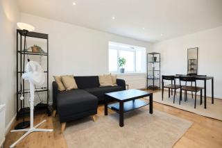 The West Hampstead Base - Central 2BDR Apartment - 0